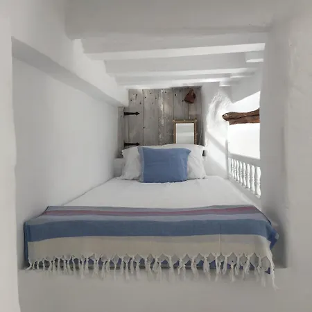 Mill.space Guest house *